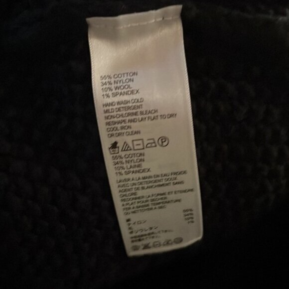 NWT Tommy Bahama Larchmont  cable pullover size medium. - Picture 5 of 6